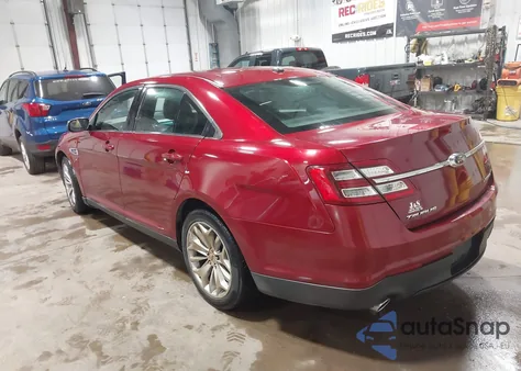 2015 Ford Taurus Limited z USA, uszkodzony, nr VIN 1FAHP2F88FG170958